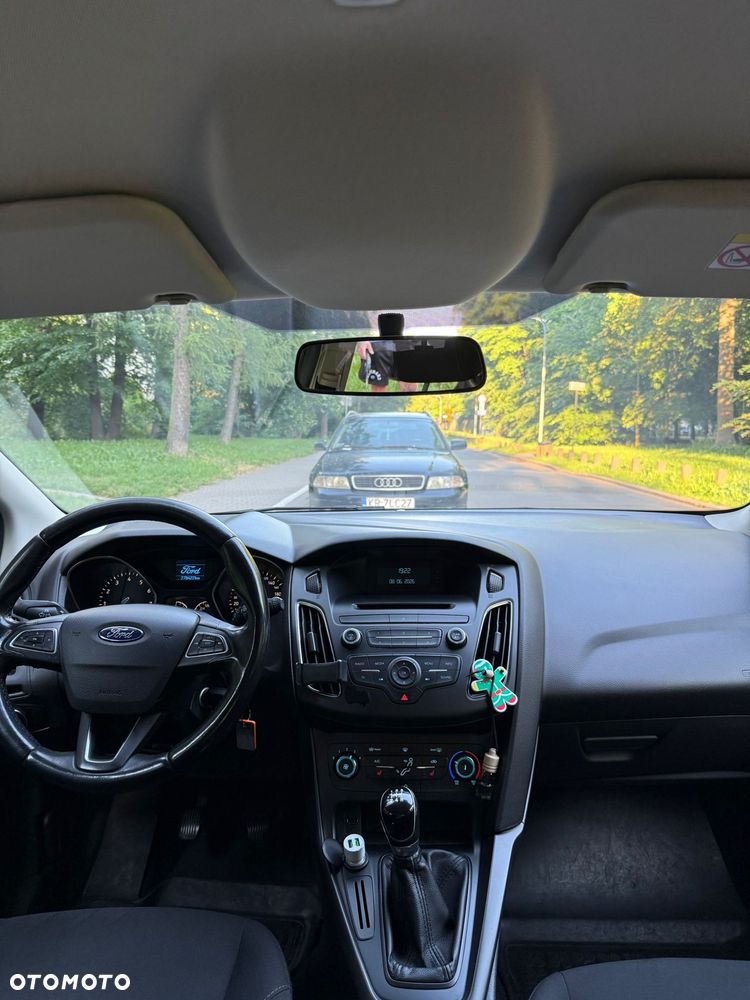 Ford Focus 1.6 Trend - 6