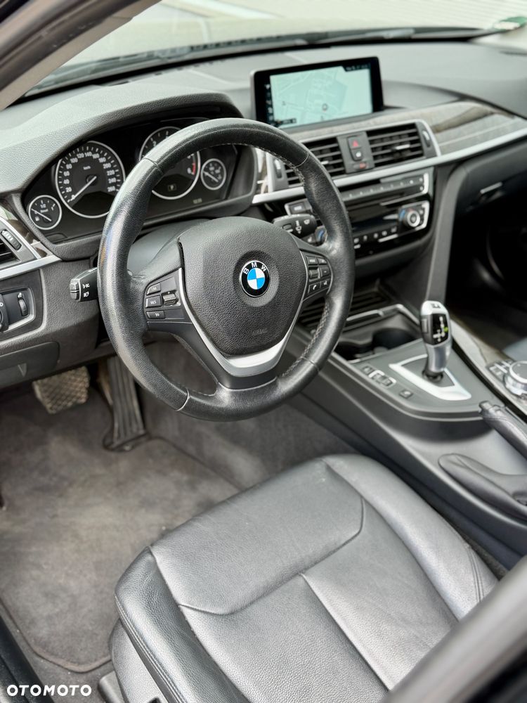 BMW Seria 3 320d Edition Luxury Line Purity - 16