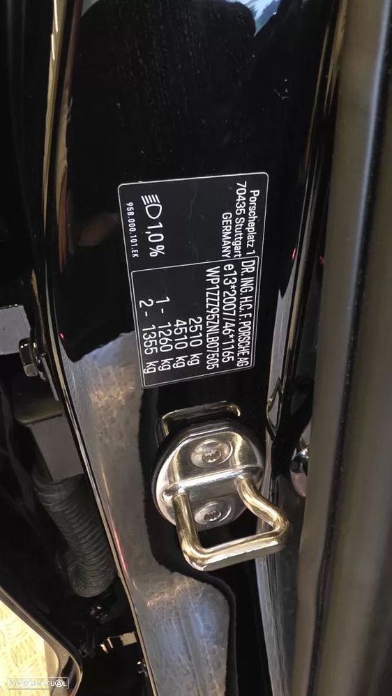 Porsche Macan T - 50