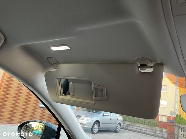 Volkswagen Passat 2.0 TDI BMT Comfortline DSG - 22