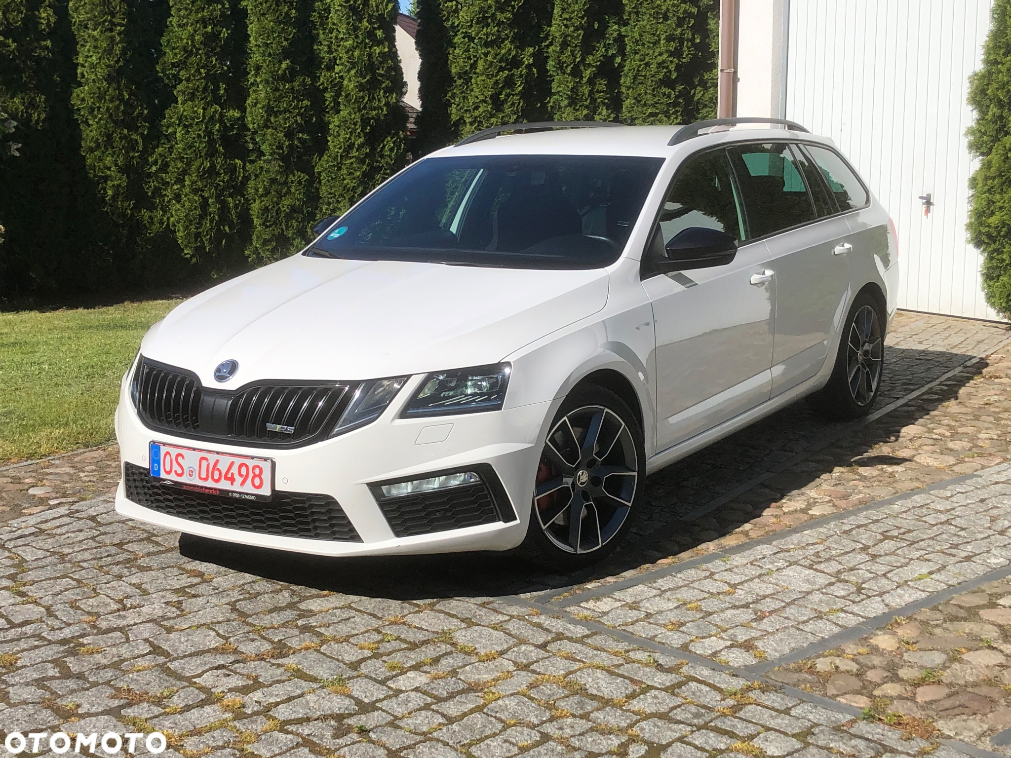 Skoda Octavia Combi 2.0 TSI RS 245 - 20