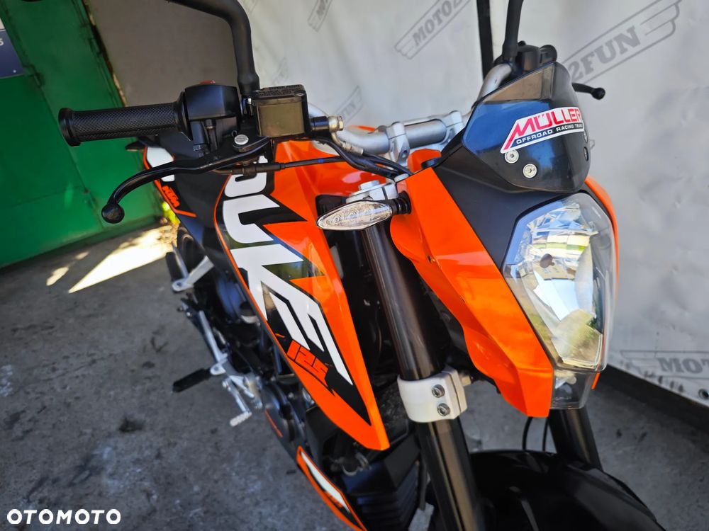 KTM Duke 125 - 10