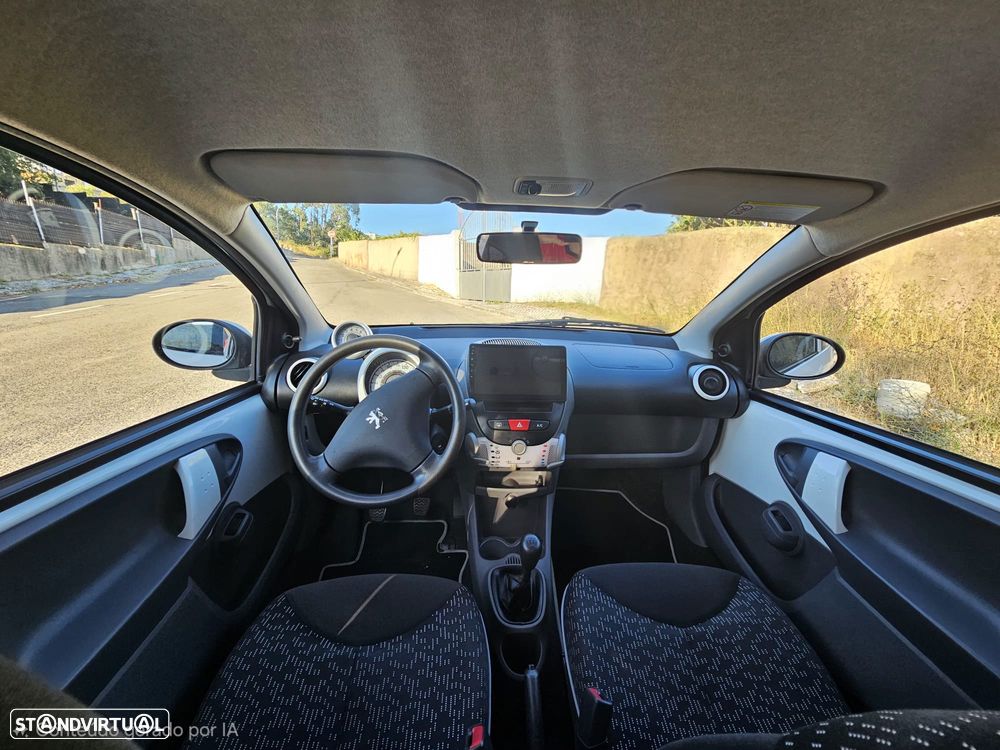 Peugeot 107 1.0 Urban - 5