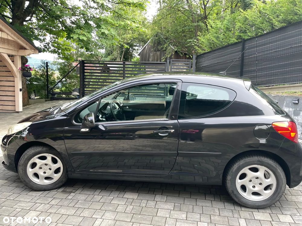 Peugeot 207 1.4 16V Trendy - 7