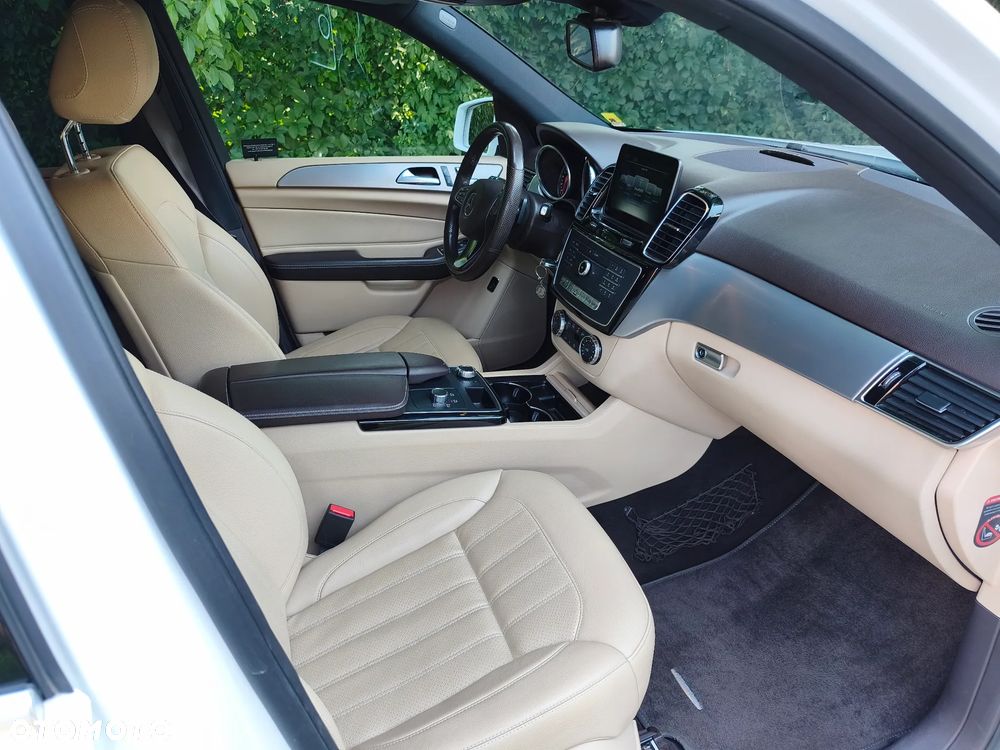 Mercedes-Benz GLE 250 d 4-Matic - 11