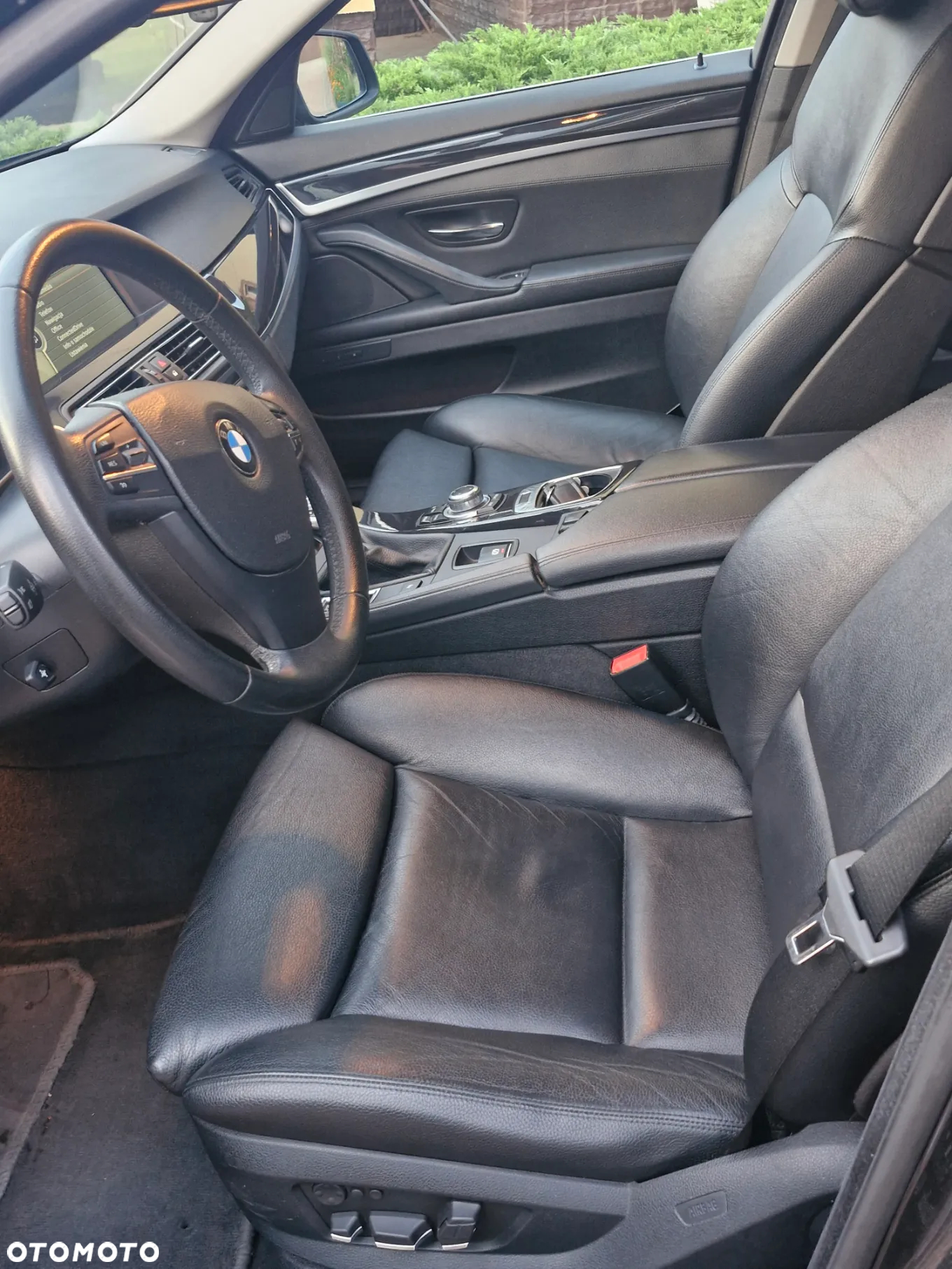 BMW Seria 5 520d - 12
