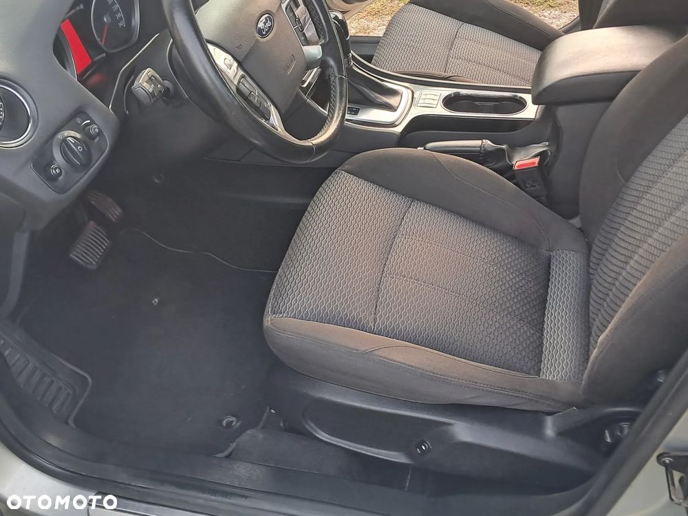 Ford Mondeo 2.0 TDCi Ghia - 6