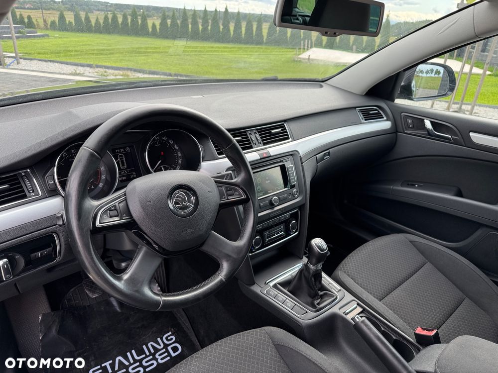 Skoda Superb 2.0 TDI Elegance - 17