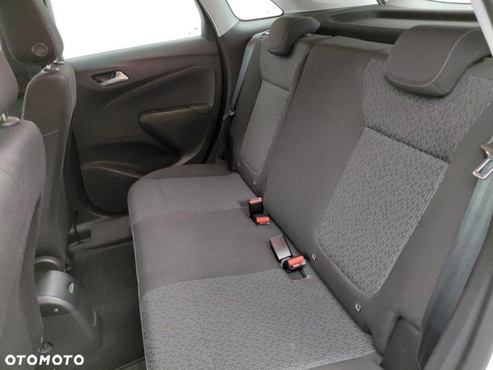 Opel Crossland X - 10