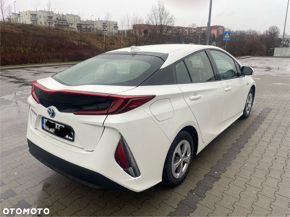 Toyota Prius 1.8 Hybrid Prestige - 8