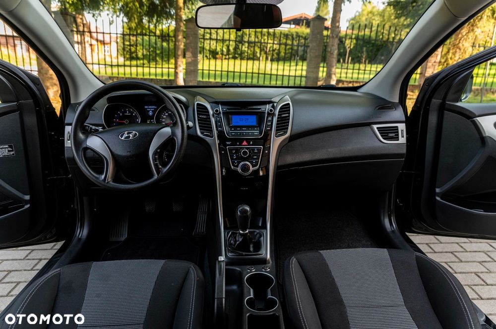 Hyundai i30 1.4 CRDi Advantage - 19