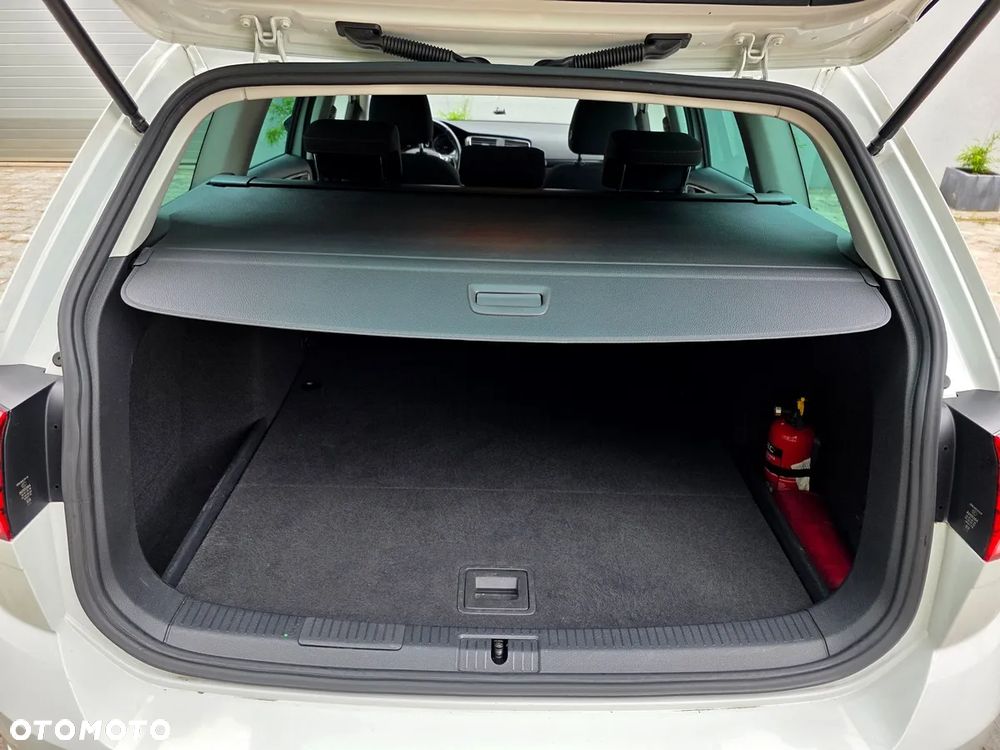 Volkswagen Golf 2.0 TDI Sound - 10