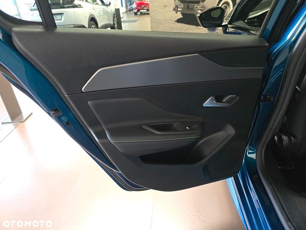 Peugeot 308 1.2 mHEV GT S e-DCS6 - 8