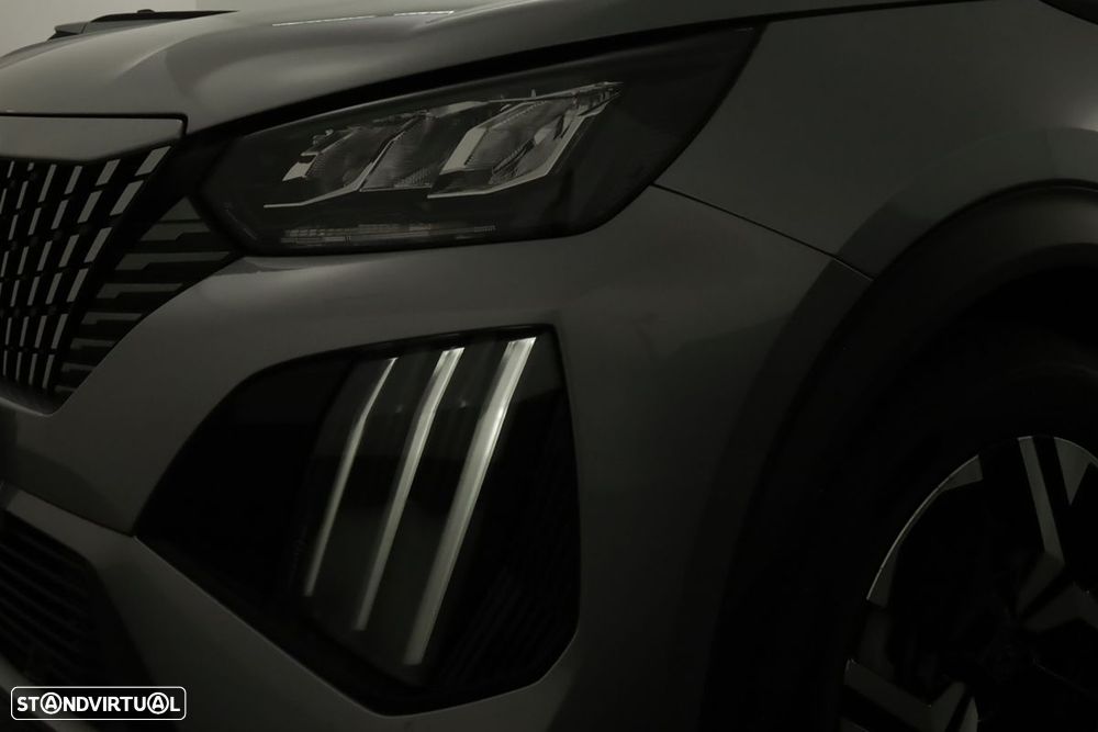 Peugeot 2008 1.2 PureTech Allure - 6