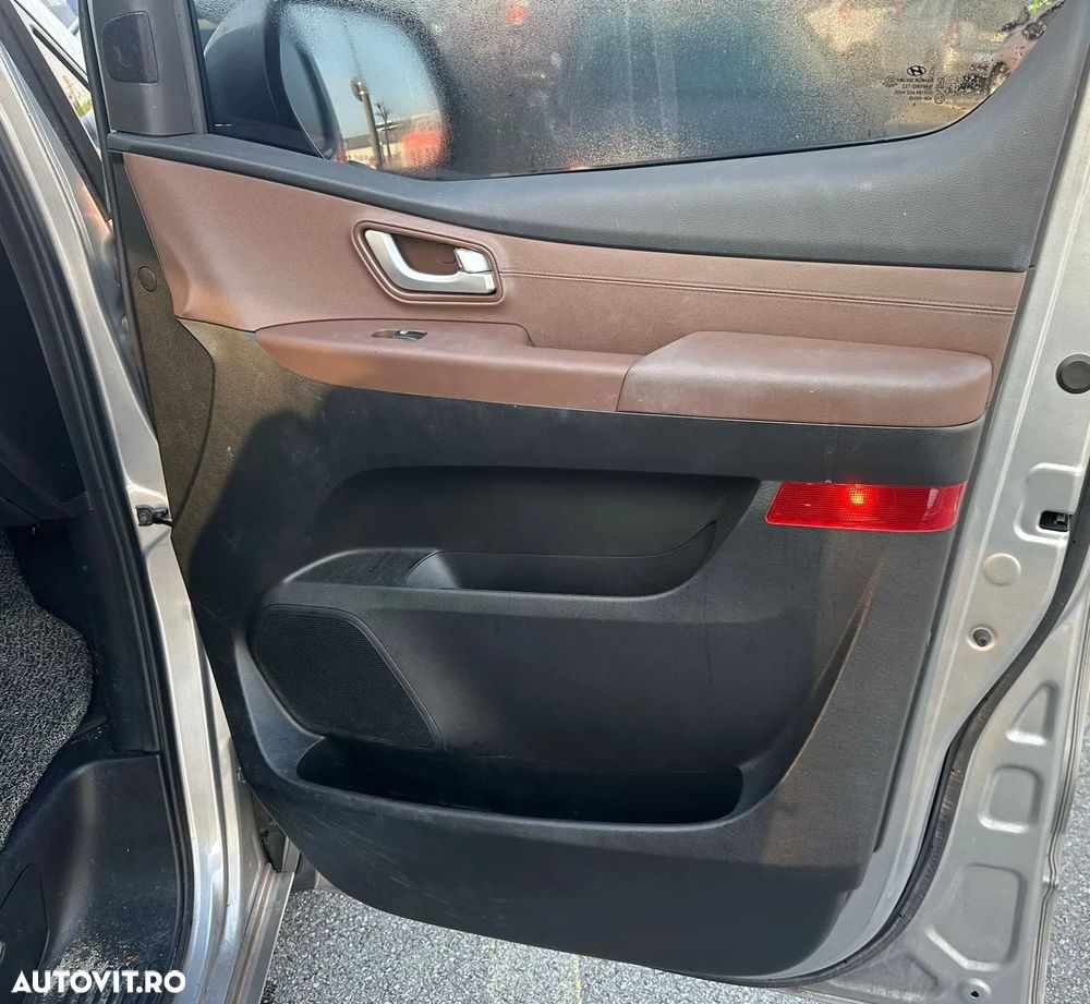 Hyundai H-1 Starex - 16