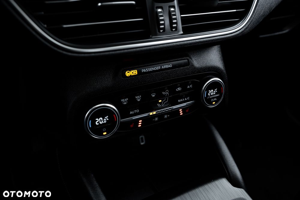 Ford Focus 1.5 EcoBlue Start-Stopp-System TITANIUM VIGNALE - 36