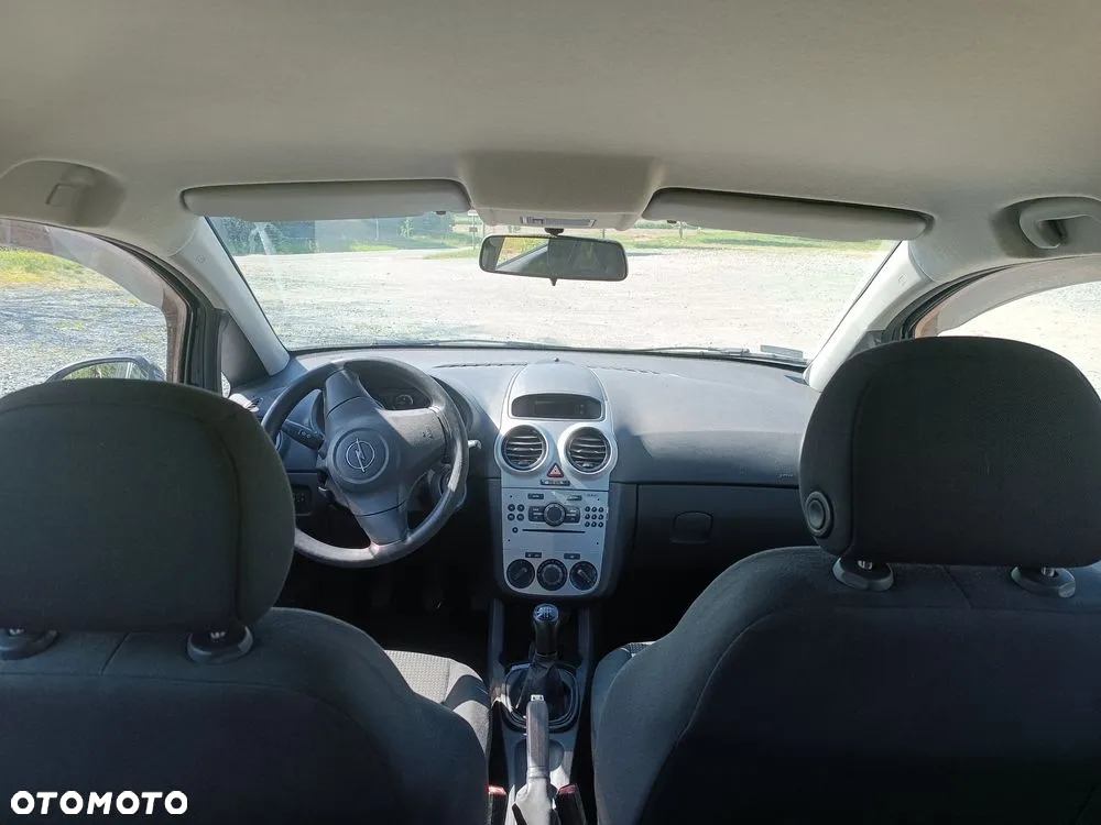 Opel Corsa 1.2 16V 111 - 2