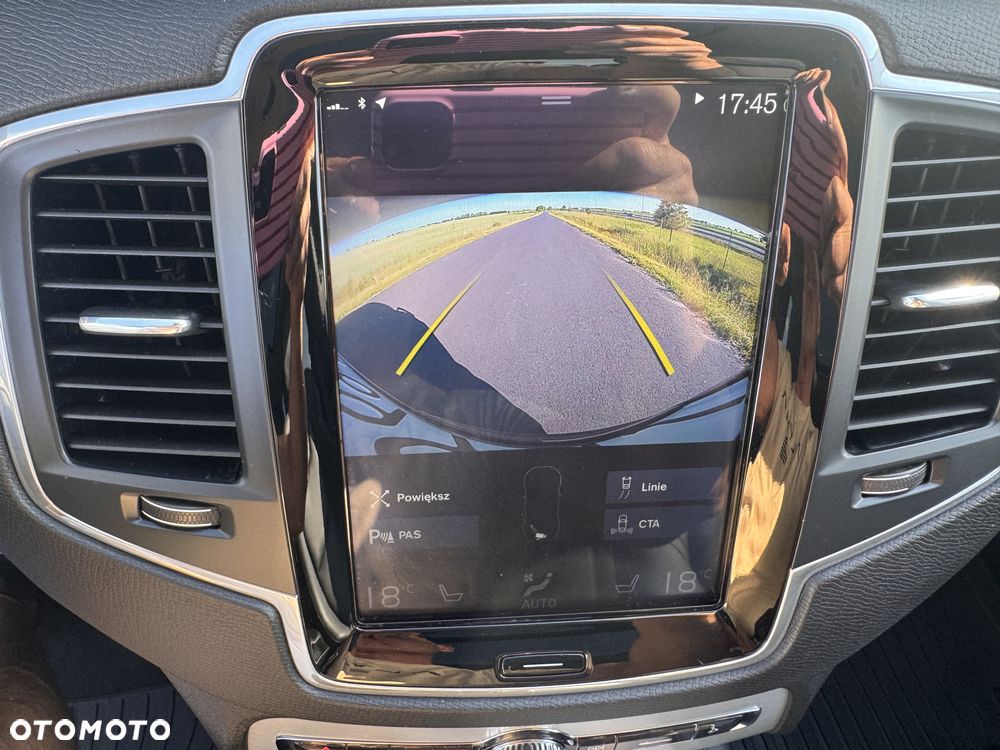 Volvo XC 90 - 34