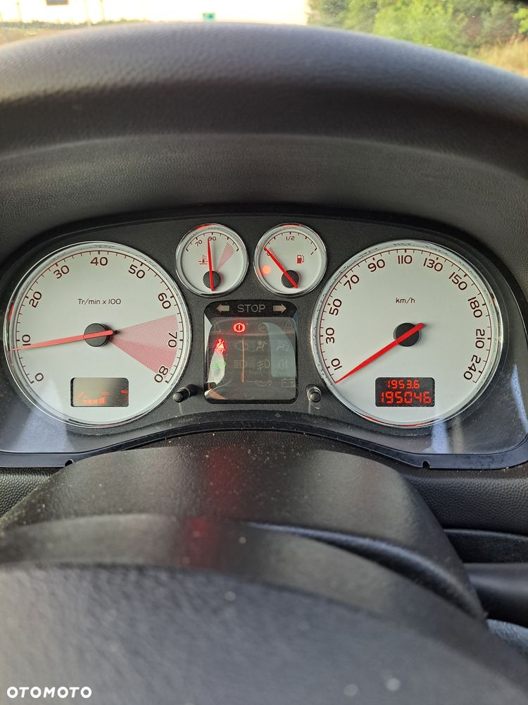 Peugeot 307 1.6 Premium - 6