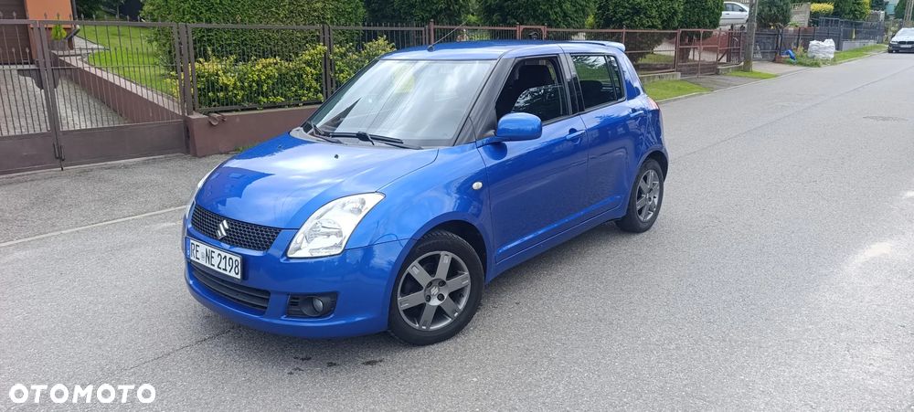 Suzuki Swift 1.3 Club - 2