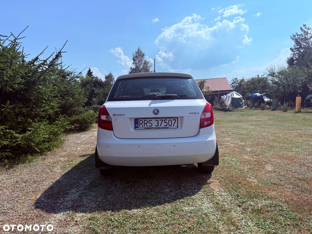 Skoda Fabia 1.4 16V Active Plus - 4