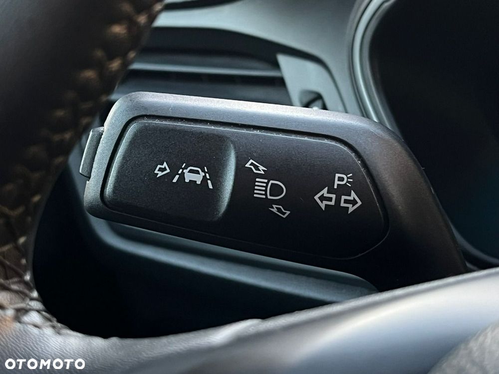 Ford Focus SW 1.5 EcoBlue S&S COOL&CONNECT - 24