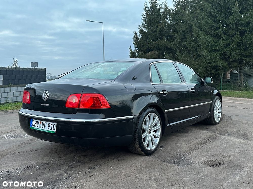 Volkswagen Phaeton - 11