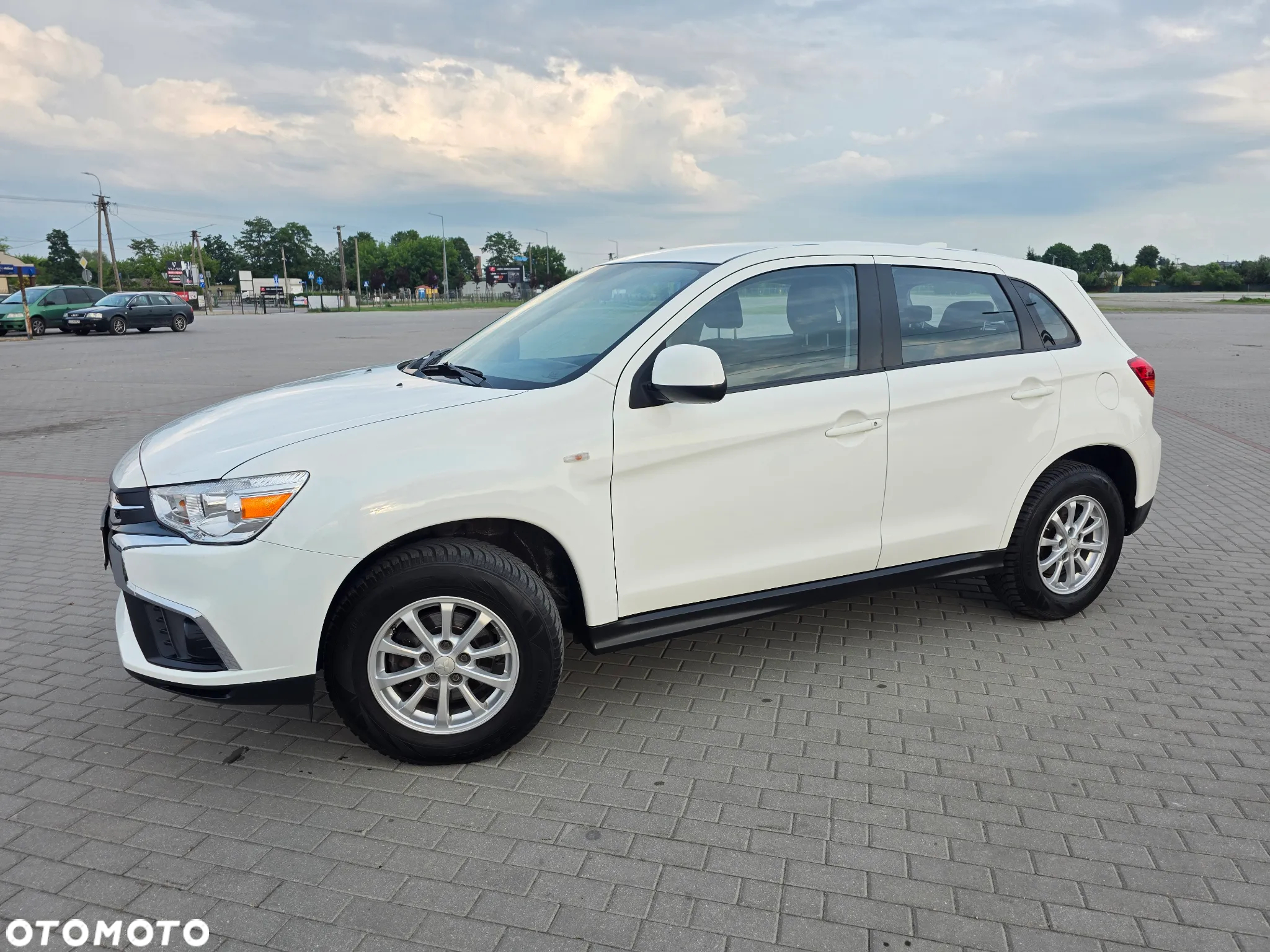 Mitsubishi ASX 1.6 2WD Comfort Edition - 3