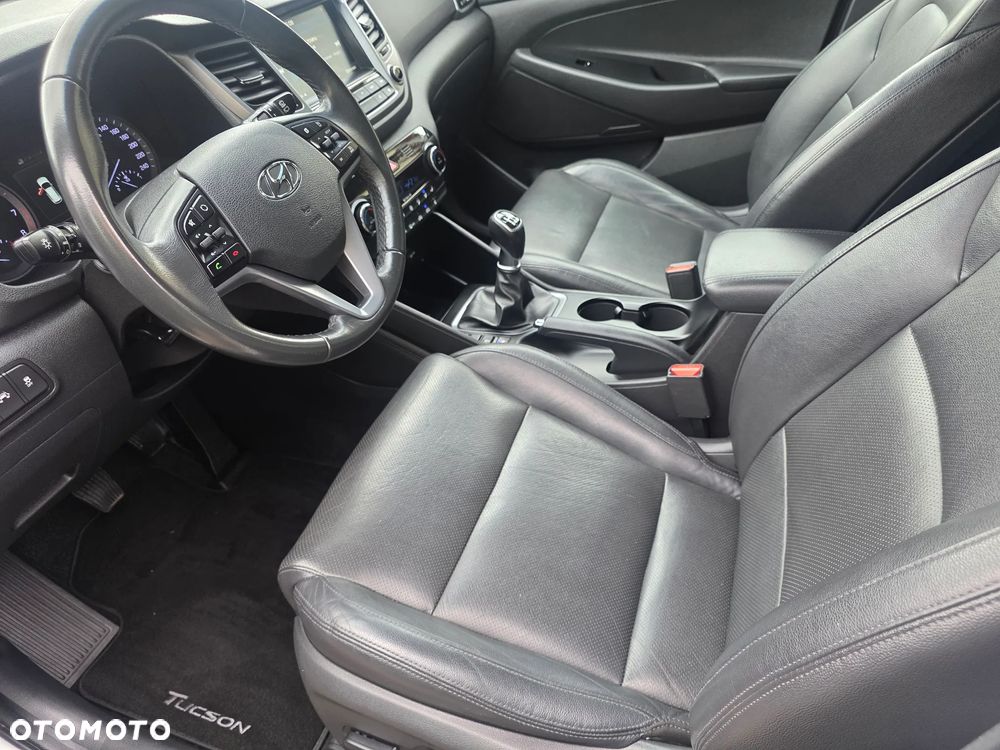 Hyundai Tucson - 26