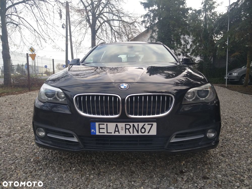 BMW Seria 5 530d xDrive - 12