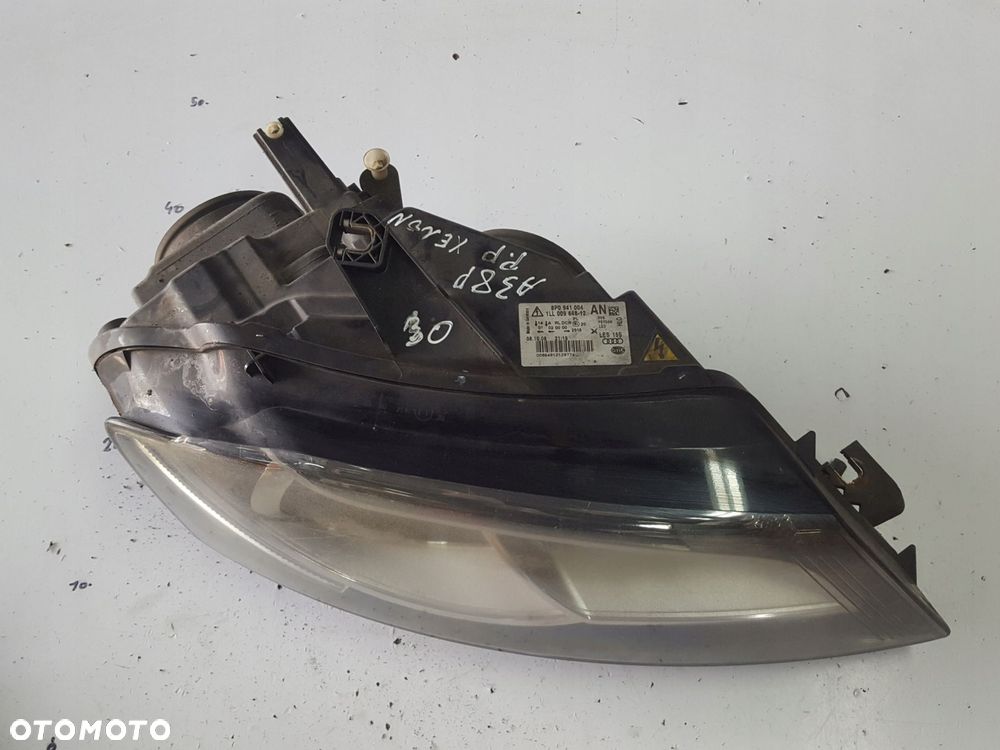 AUDI A3 8P LIFT 08-12r LAMPA XENON PRAWA PRZÓD ANGLIK - 3