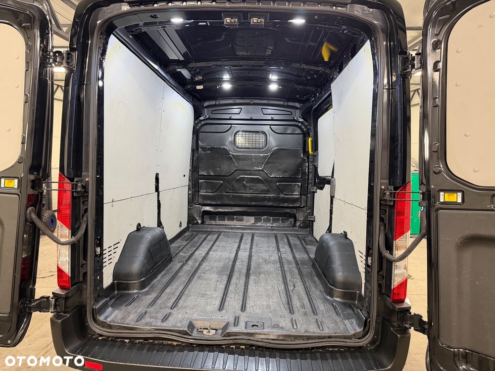 Ford Transit - 15