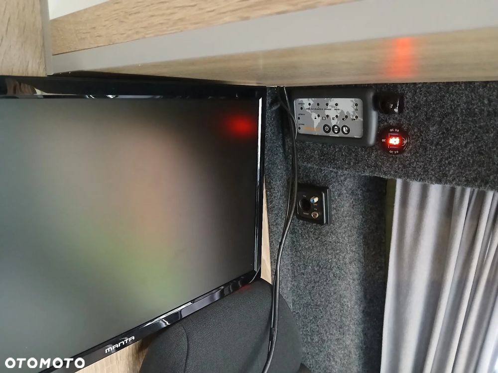 Mercedes-Benz Sprinter - 40