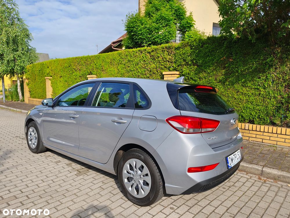 Hyundai i30 1.5 DPI Modern - 9