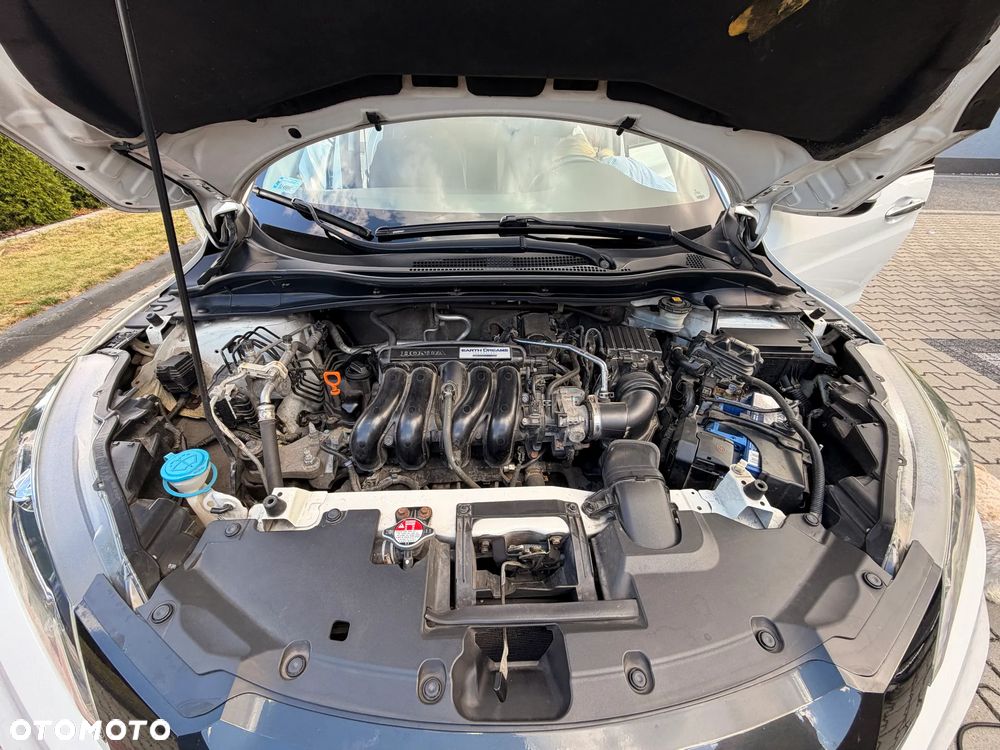Honda HR-V 1.5 Executive (ADAS) CVT - 18