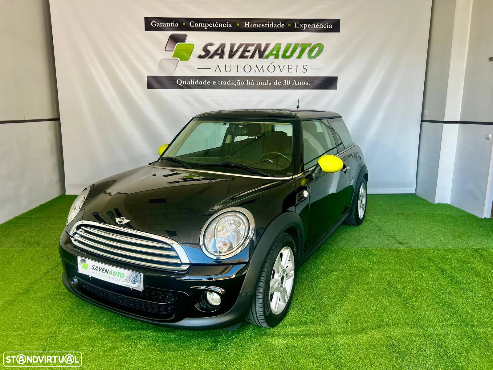 MINI 3 Portas One D - 1