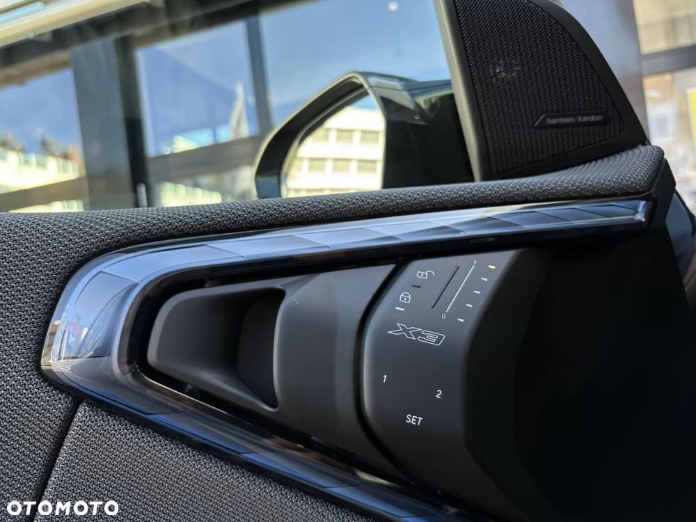 BMW X3 xM50 mHEV - 10