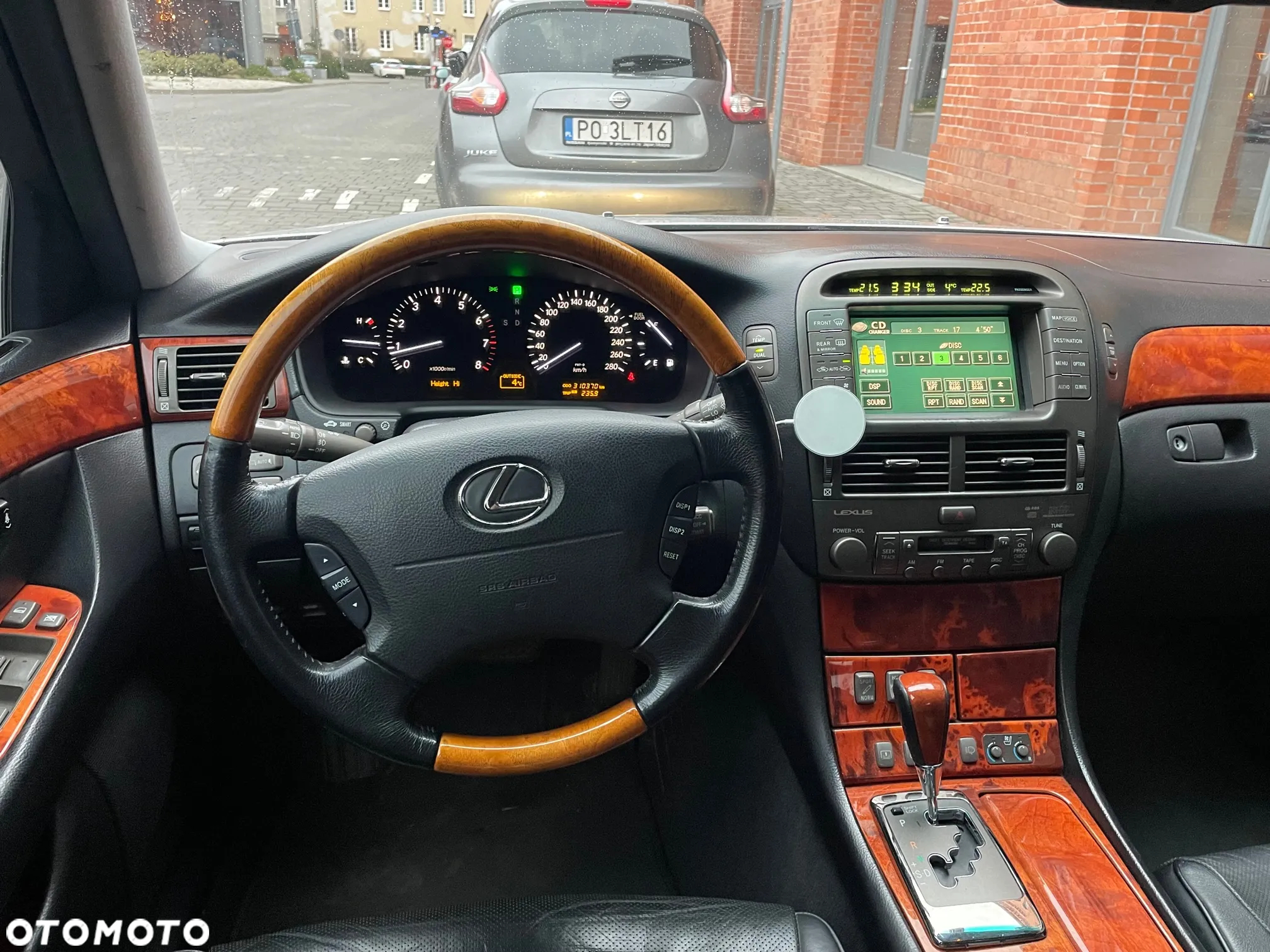 Lexus LS 430 Voyage - 5