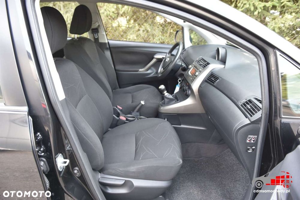 Toyota Verso 1.6 5-Sitzer Comfort - 17