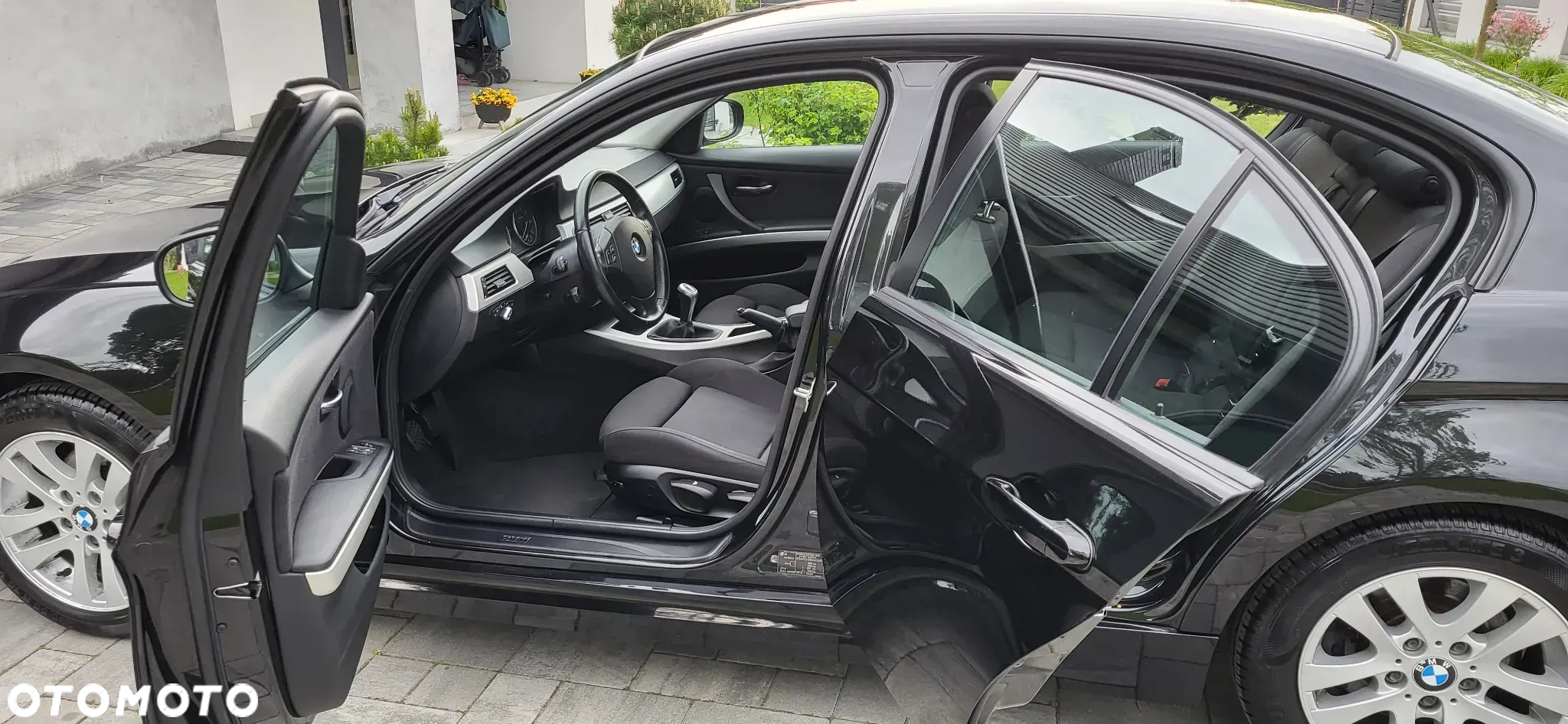 BMW Seria 3 318i - 16