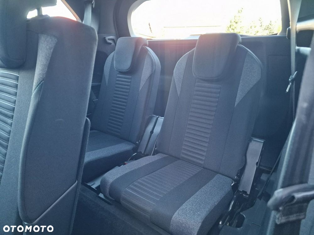 Peugeot 5008 BlueHDI 130 EAT8 Active Pack - 19
