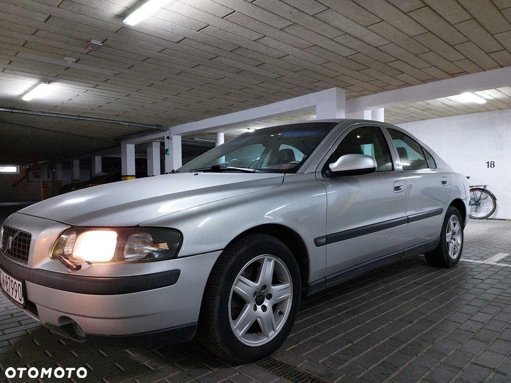 Volvo S60 - 2