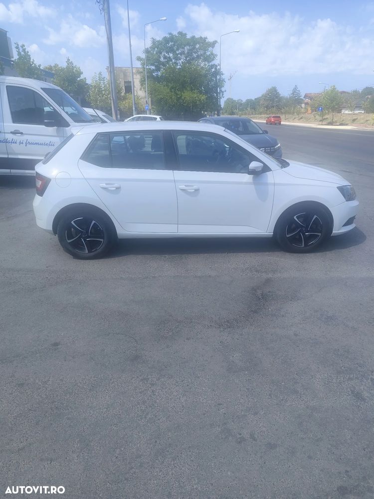 Skoda Fabia 1.0 MPI Ambition - 4