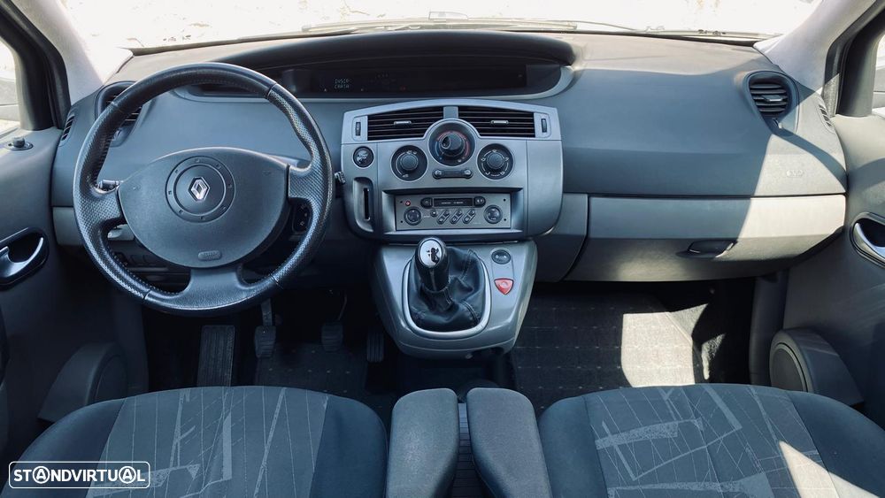 Renault Scénic 1.5 dCi Confort - 13