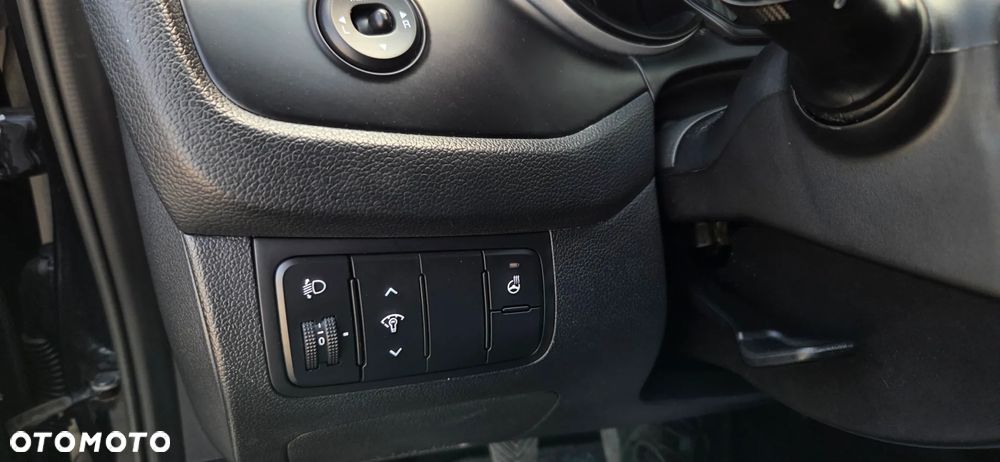 Kia Ceed 1.4 CVVT Dream-Team Edition - 24