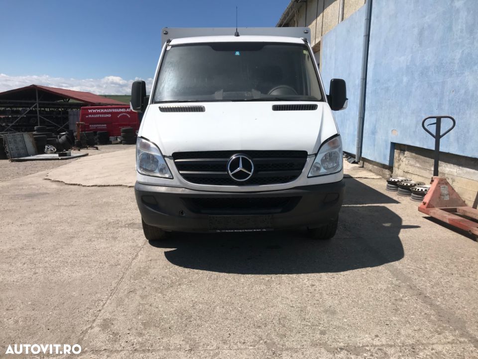 Dezmembrez Piese Mercedes 906 - 1
