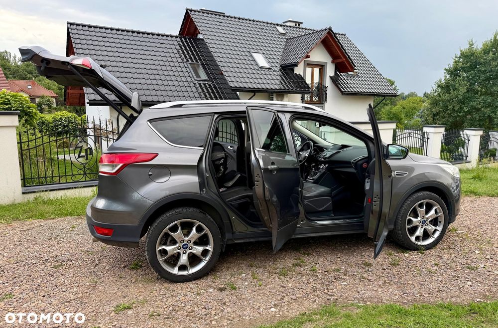 Ford Kuga 2.0 TDCi 4WD Titanium - 5