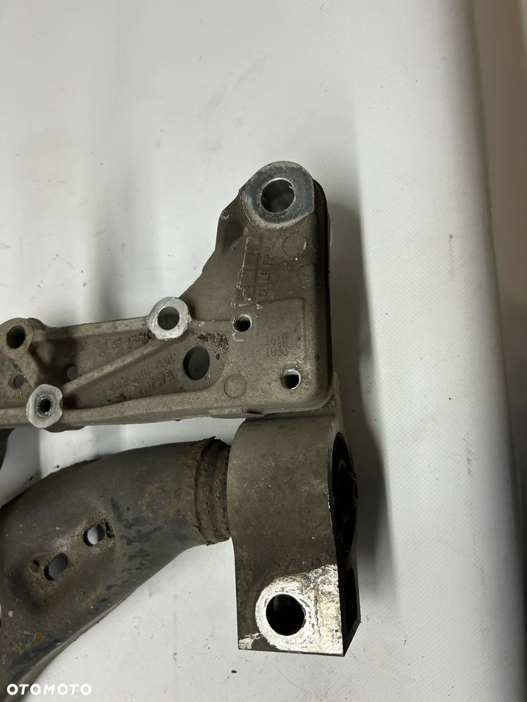 Skoda Octavia II Lifting Wahacz przedni lewy 2011 - 3