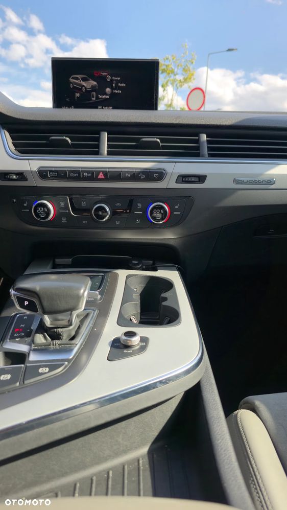 Audi Q7 3.0 TDI ultra Quattro Tiptronic - 12