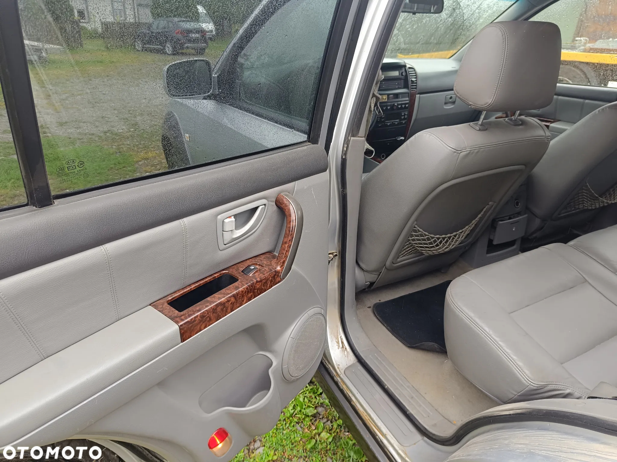 Kia Sorento - 11